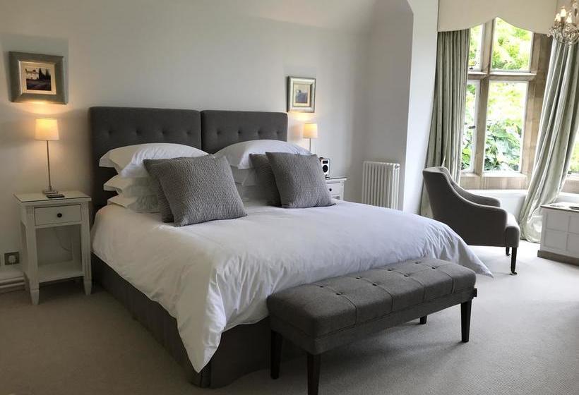 Bed and Breakfast B And B At Witney House