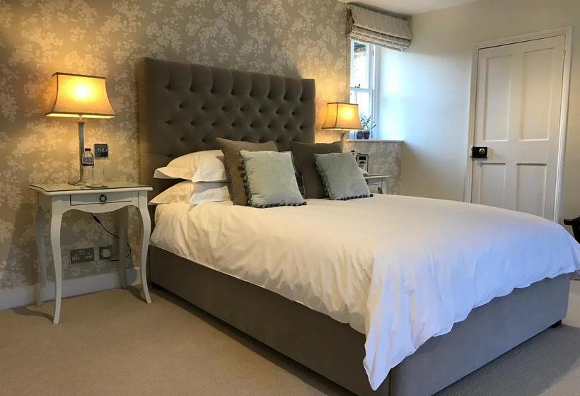 Bed and Breakfast B And B At Witney House