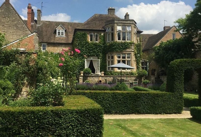 Bed and Breakfast B And B At Witney House