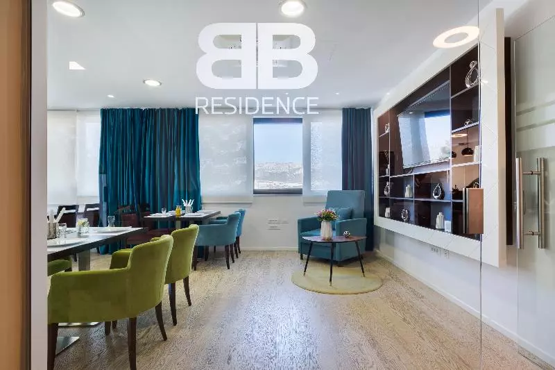 Bb Residence