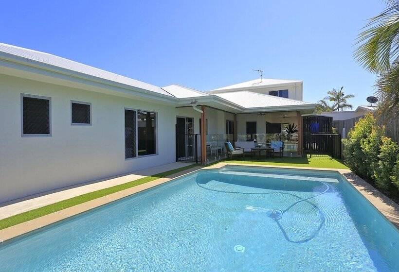 ベッドアンドブレックファースト 12th Tee Bnb