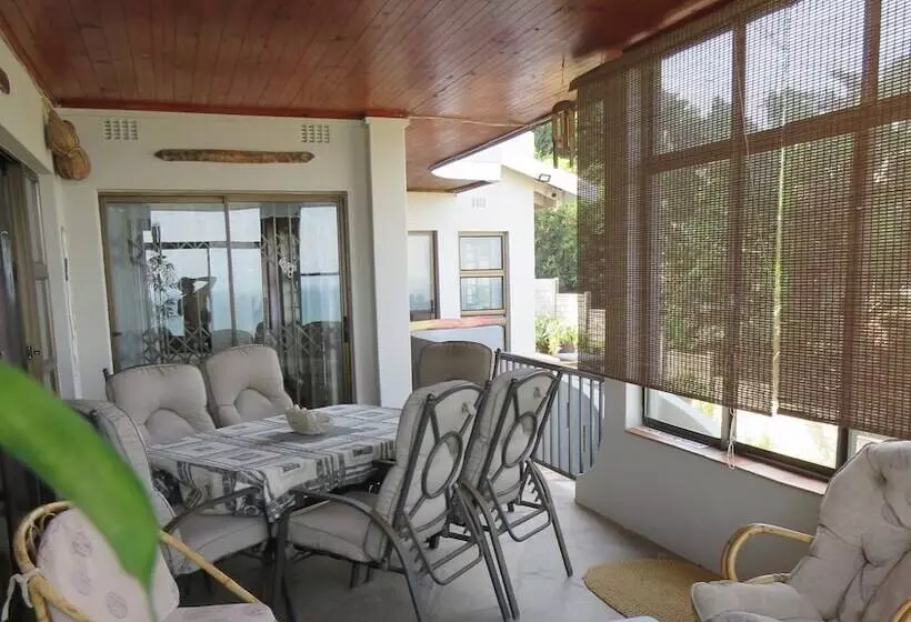 ベッドアンドブレックファースト Beachcomber Bay Guest House In South Africa