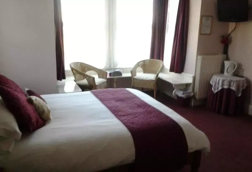 Aamiaismajoitus (B&B) Rolles Court