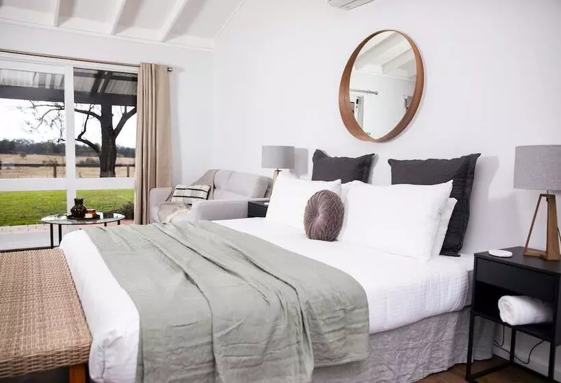 Pokolbin Farm Stay