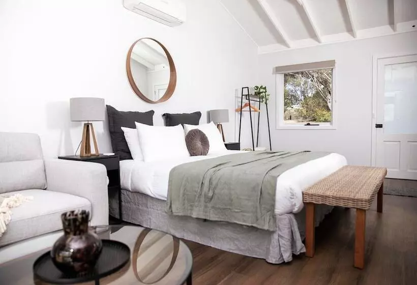 Pokolbin Farm Stay