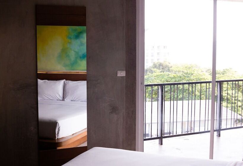 فندق B2 Sea View Pattaya Boutique & Budget