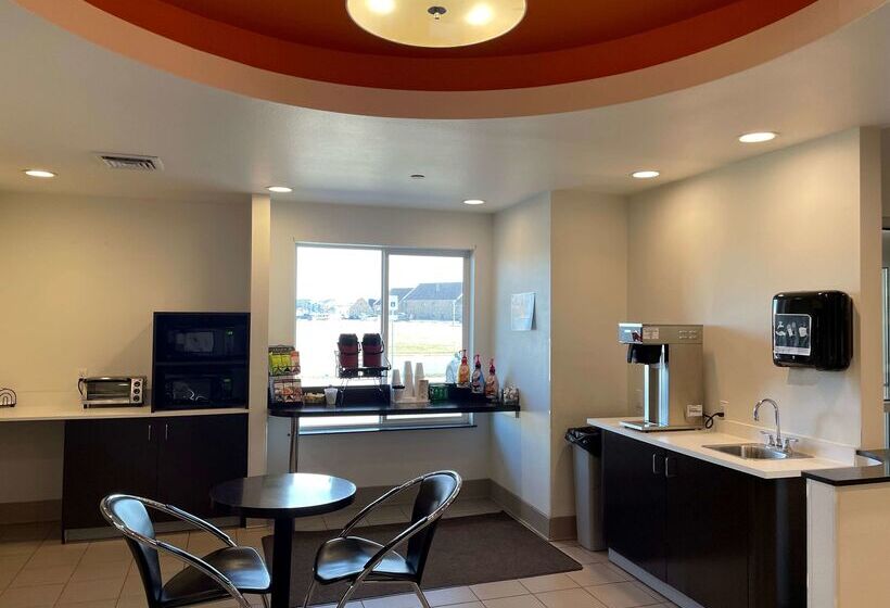 فندق Baymont By Wyndham Williston