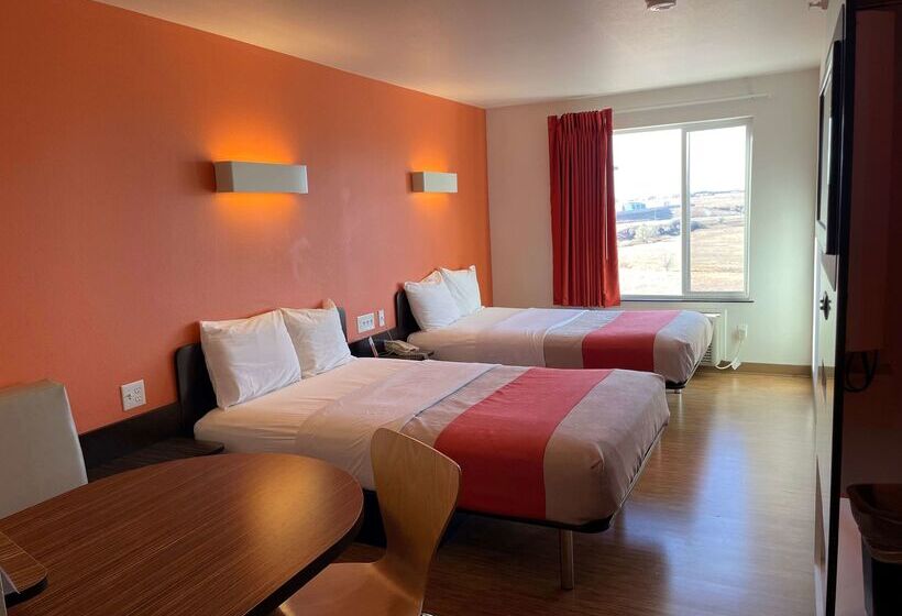 فندق Baymont By Wyndham Williston