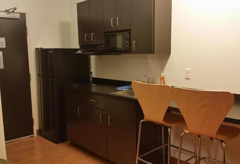 فندق Baymont By Wyndham Williston