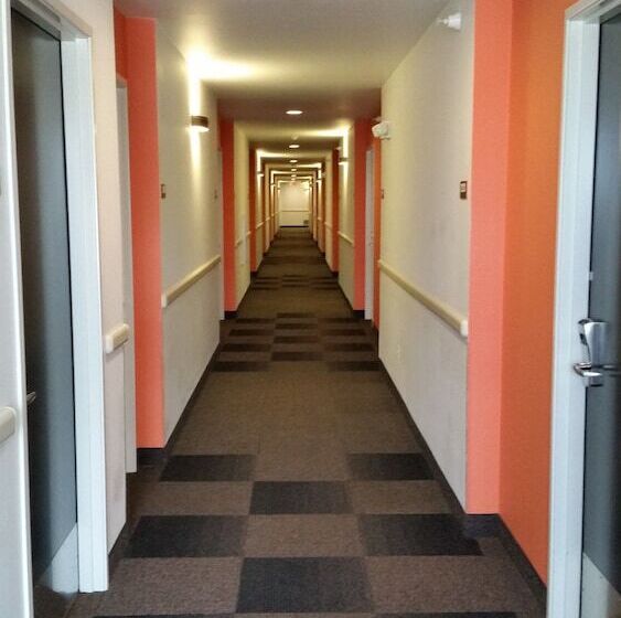 فندق Baymont By Wyndham Williston