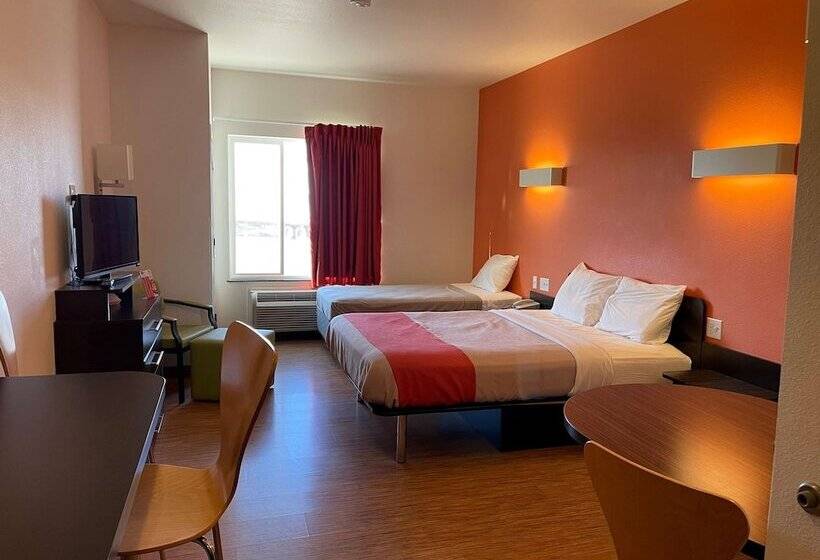 فندق Baymont By Wyndham Williston