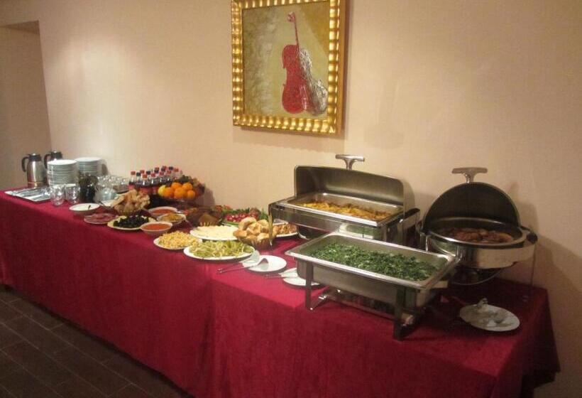 Diligence Hotel & Restaurant