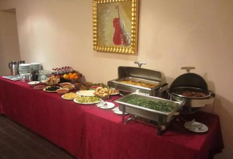 Diligence Hotel & Restaurant