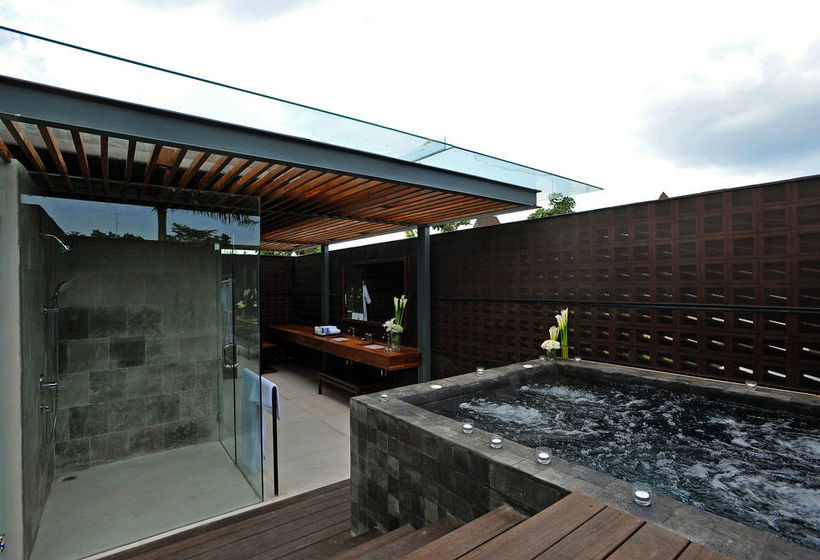 ホテル Djoglo Luxury Bungalow