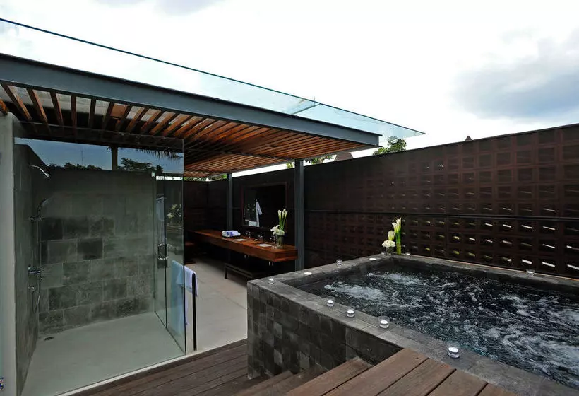 Hotel Djoglo Luxury Bungalow