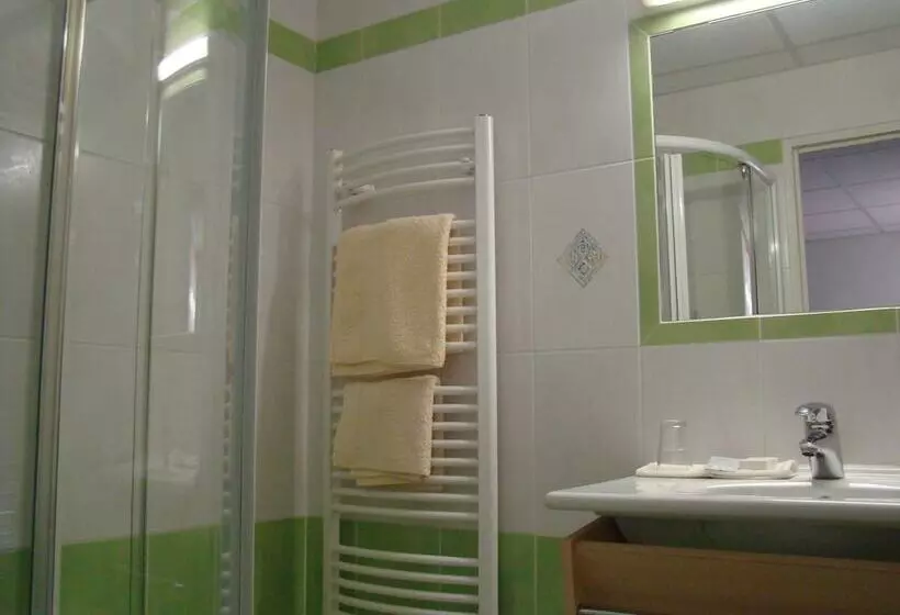 هتل Du Lion Vert