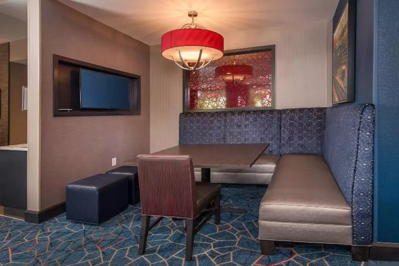 ホテル Fairfield Inn & Suites By Marriott Altoona