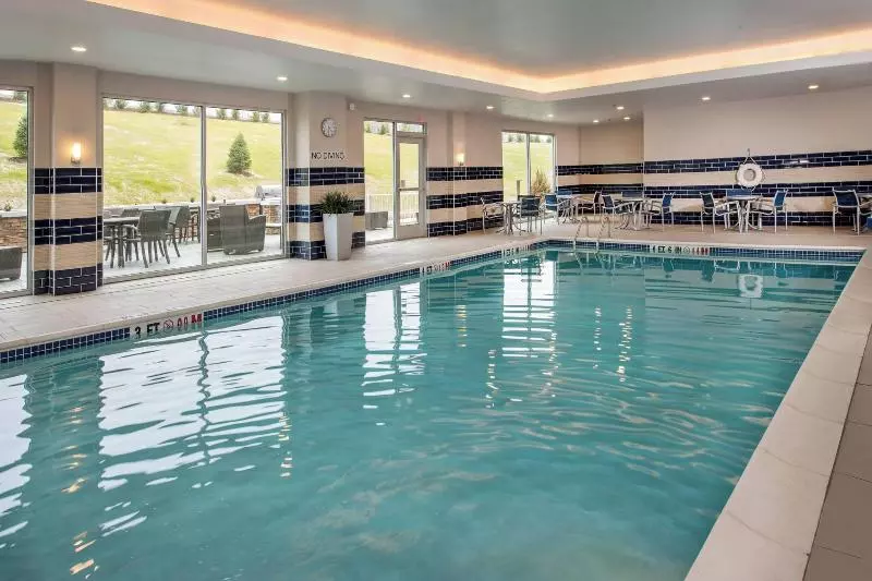 ホテル Fairfield Inn & Suites By Marriott Altoona