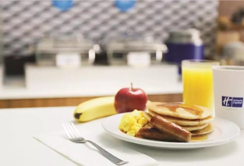 ホテル Holiday Inn Express & Suites   Jacksonville W   I295 And I10, An Ihg
