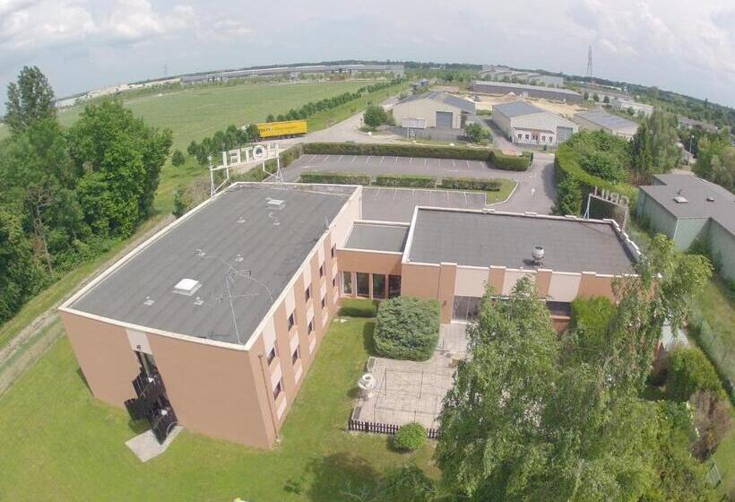 Отель Hôtel Le Forestia