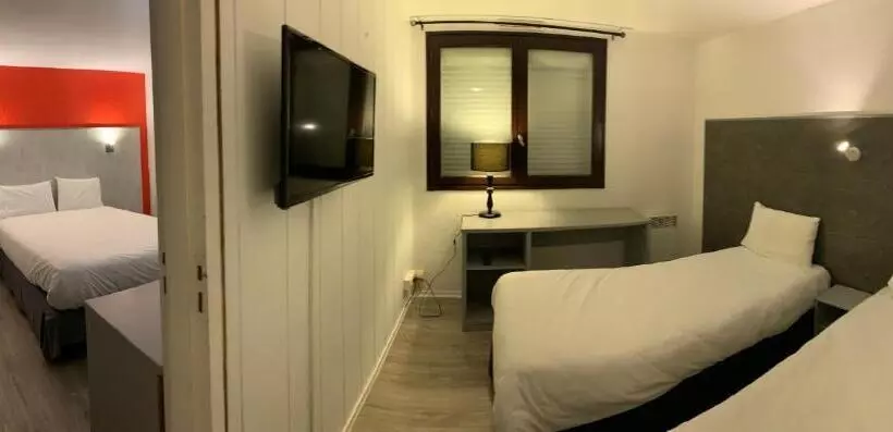 Hotelli Hôtel Le Forestia