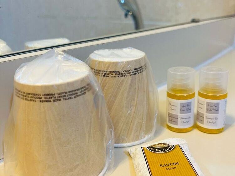 Отель Hôtel Le Forestia