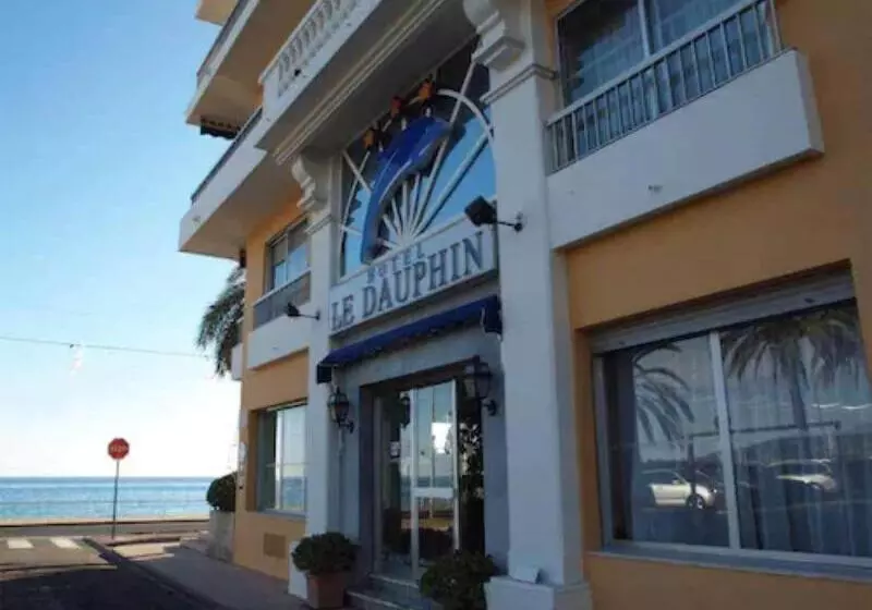 هتل Le Dauphin