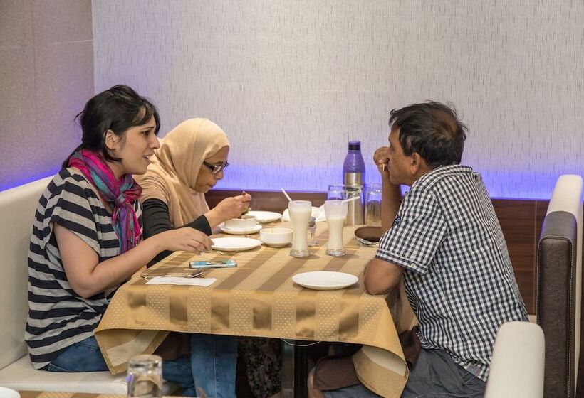 هتل Orange International