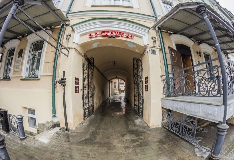 فندق Ostrovsky