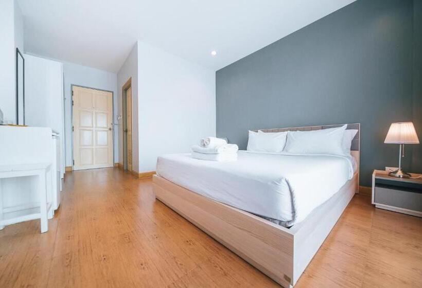 Отель Sukhothai Garden