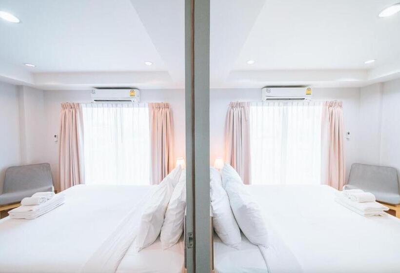 Отель Sukhothai Garden