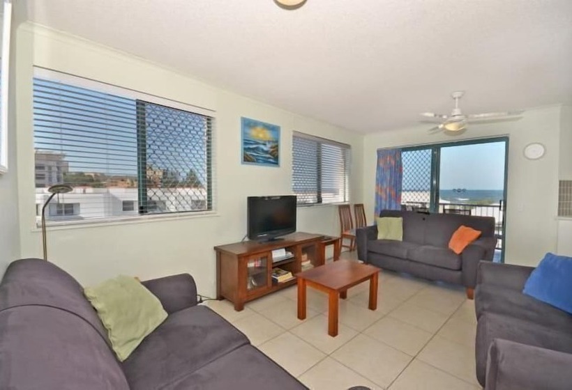 Lindomare Apartments