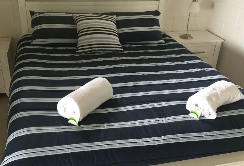 Palm Court Hervey Bay