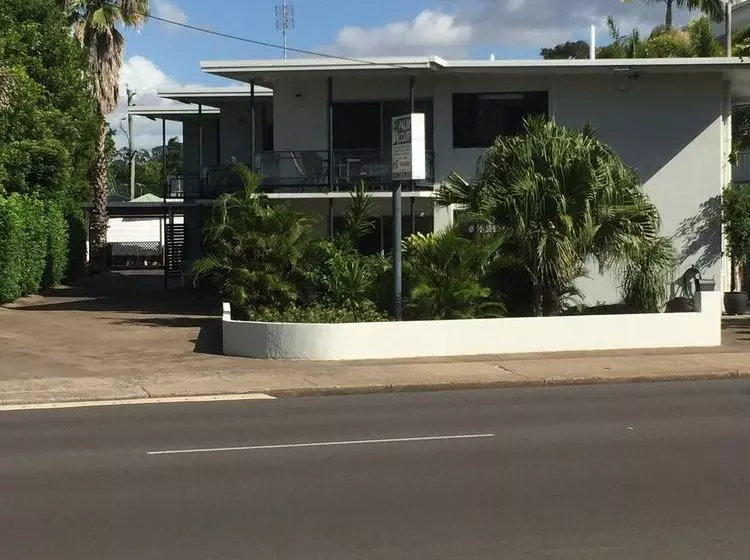 Palm Court Hervey Bay