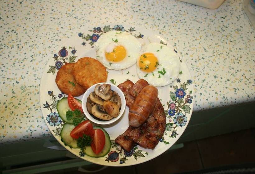 פנסיון 113 On Robberg