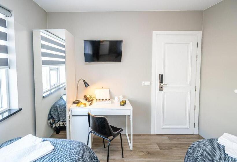 پانسیون Guesthouse Keflavik By Reykjavik Keflavik Airport