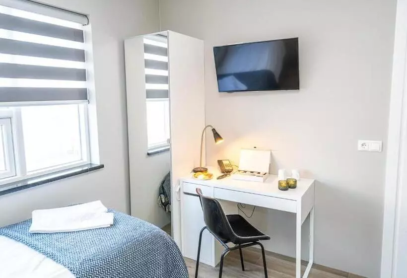 پانسیون Guesthouse Keflavik By Reykjavik Keflavik Airport