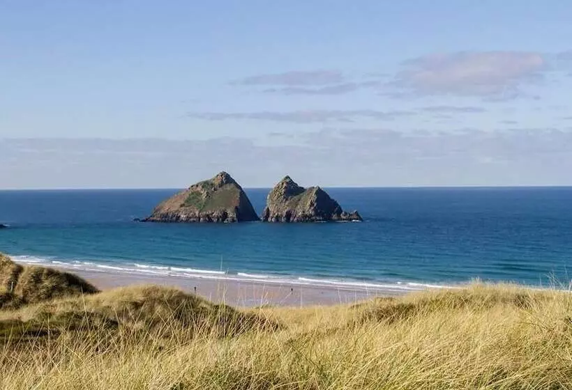 Pensió Holywell Bay B&b