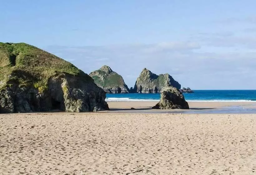Pensió Holywell Bay B&b
