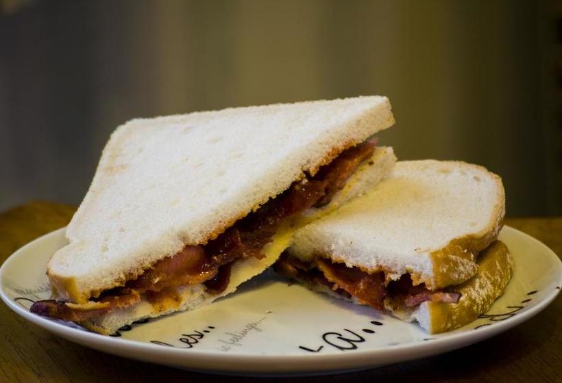 Pensão The Morley Guest House