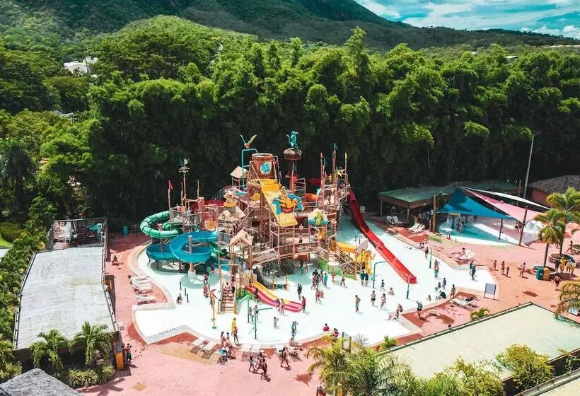 Rio Quente Cristal Resorts