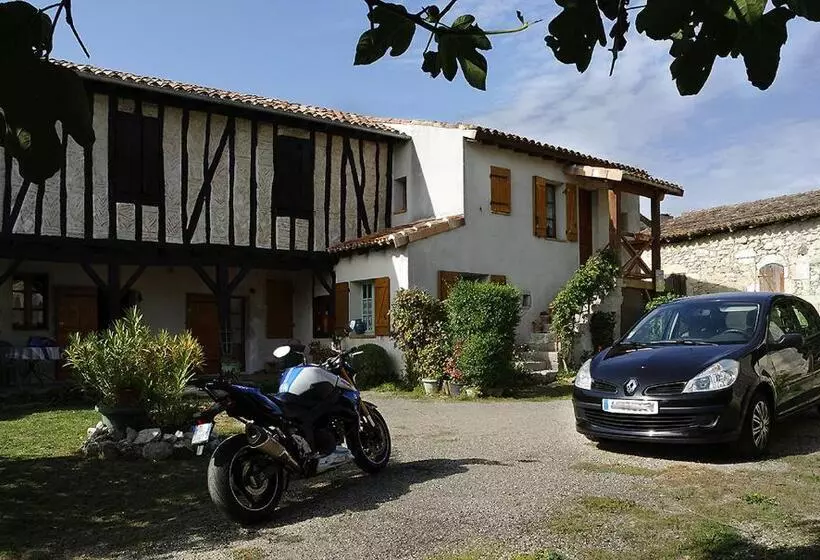 Aamiaismajoitus (B&B) Barbonvielle Astaffort
