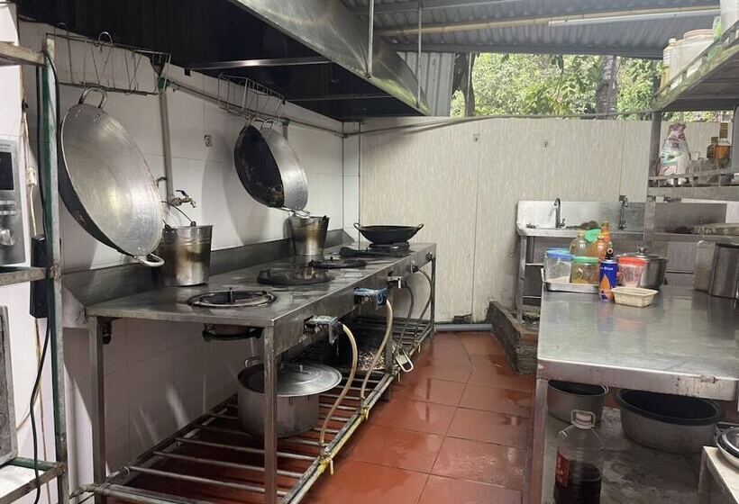 تختخواب و صبحانه Cat Ba Mountain View Homestay