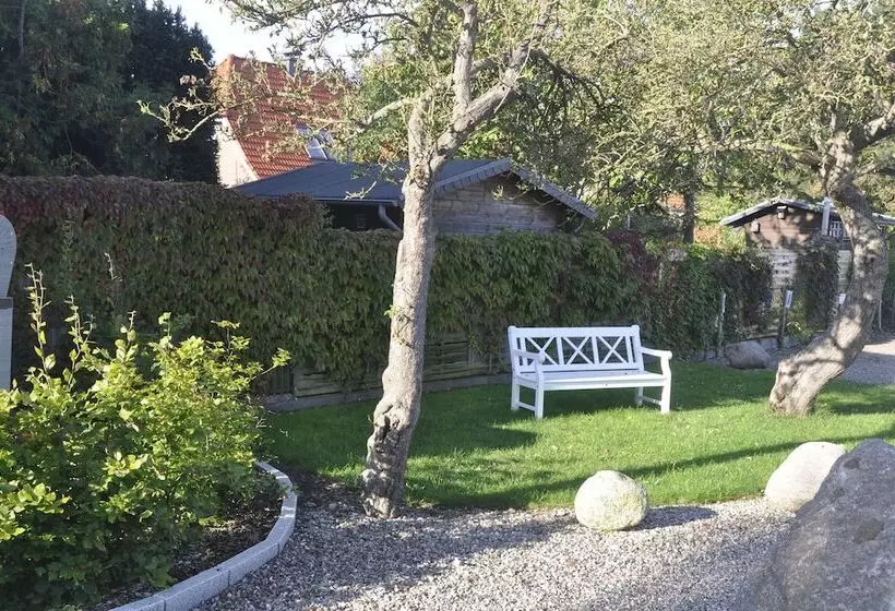 Aamiaismajoitus (B&B) & Ferienunterkünfte Hus Seeblick