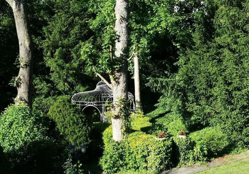 مبيت وإفطار La Vasconia