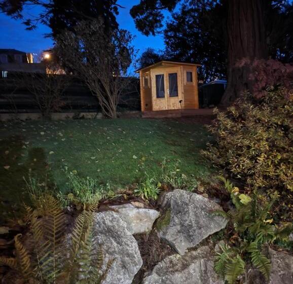 مبيت وإفطار Les Chambres D Oriane