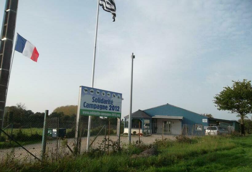 민박 Les Chambres Du Rochereuil