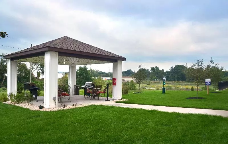 ホテル Candlewood Suites York, An Ihg