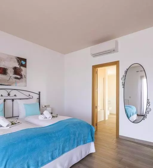 هتل Finca Alegria   Agroturismo Son Sampoli