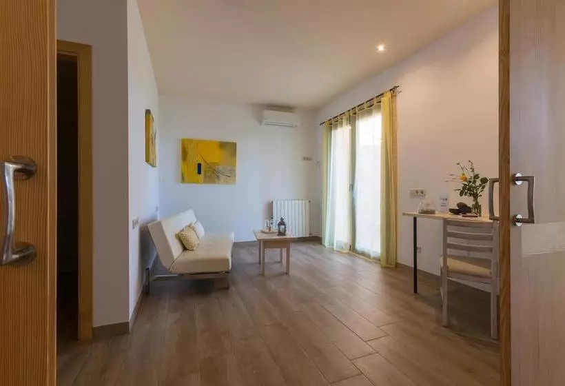 هتل Finca Alegria   Agroturismo Son Sampoli